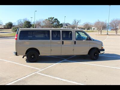 2005 Chevrolet Express Passenger 3500 LT   - Photo 6 - Euless, TX 76040