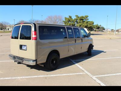 2005 Chevrolet Express Passenger 3500 LT   - Photo 5 - Euless, TX 76040