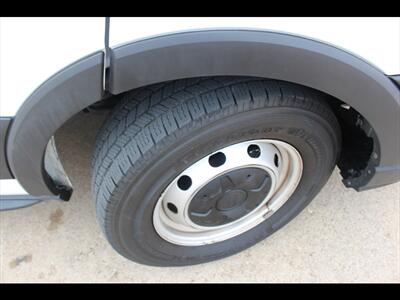 2022 Ford Transit 350   - Photo 34 - Euless, TX 76040