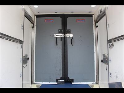 2022 Ford Transit 350   - Photo 12 - Euless, TX 76040