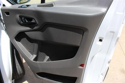 2023 Ford Transit 250   - Photo 25 - Euless, TX 76040