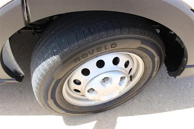 2023 Ford Transit 250   - Photo 34 - Euless, TX 76040