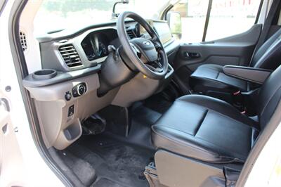 2023 Ford Transit 250   - Photo 26 - Euless, TX 76040