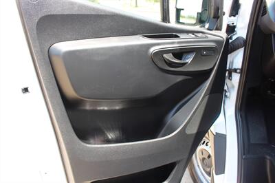 2026 Mercedes-Benz Sprinter 2500 - Photo 32 - Euless, TX 76040