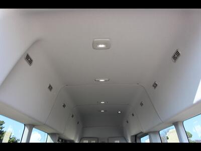 2023 Ford Transit 350 HD XLT   - Photo 12 - Euless, TX 76040