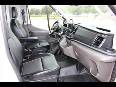 2023 Ford Transit 250   - Photo 17 - Euless, TX 76040