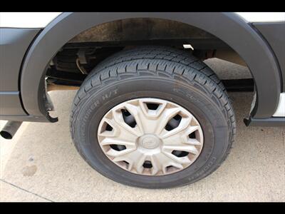 2023 Ford Transit 250   - Photo 28 - Euless, TX 76040