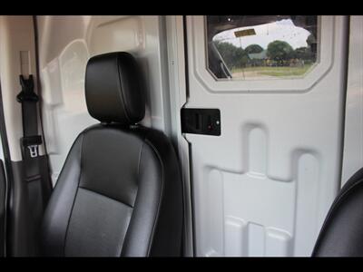 2023 Ford Transit 250   - Photo 24 - Euless, TX 76040