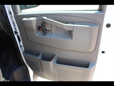 2020 Chevrolet Express LT 3500   - Photo 14 - Euless, TX 76040