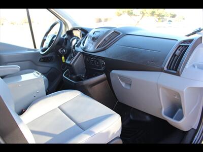 2016 Ford Transit 150   - Photo 17 - Euless, TX 76040