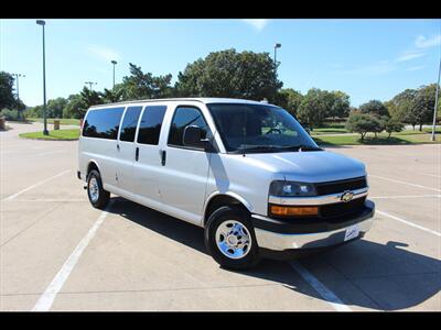 2019 Chevrolet Express LT 3500   - Photo 2 - Euless, TX 76040