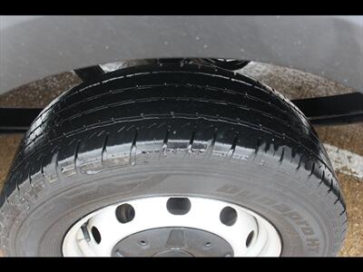 2022 Ford Transit 250   - Photo 32 - Euless, TX 76040