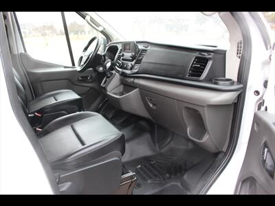2022 Ford Transit 250   - Photo 22 - Euless, TX 76040