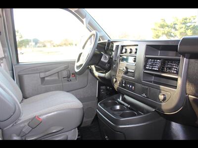 2025 Chevrolet Express LS 3500 - Photo 29 - Euless, TX 76040