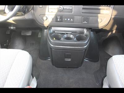 2025 Chevrolet Express LS 3500 - Photo 24 - Euless, TX 76040