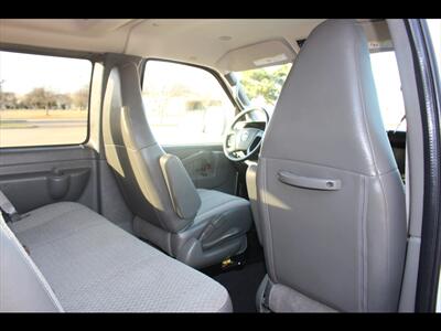 2025 Chevrolet Express LS 3500 - Photo 26 - Euless, TX 76040