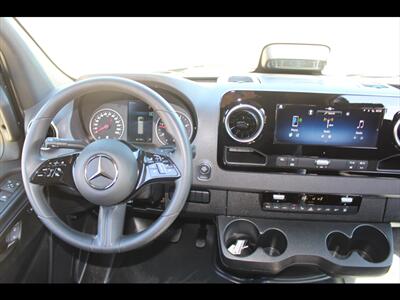 2025 Mercedes-Benz Sprinter 2500   - Photo 18 - Euless, TX 76040