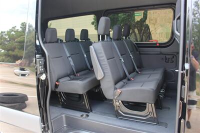 2025 Mercedes-Benz Sprinter 2500 - Photo 13 - Euless, TX 76040