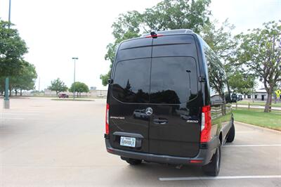 2025 Mercedes-Benz Sprinter 2500 - Photo 4 - Euless, TX 76040