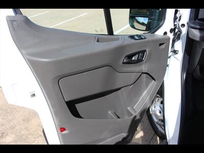 2023 Ford Transit 250   - Photo 18 - Euless, TX 76040