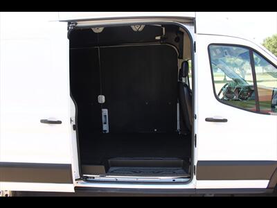 2023 Ford Transit 250   - Photo 15 - Euless, TX 76040