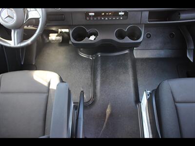 2025 Mercedes-Benz Sprinter 2500   - Photo 34 - Euless, TX 76040