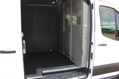 2023 Ford Transit 350 - Photo 17 - Euless, TX 76040