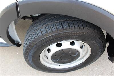 2023 Ford Transit 350 - Photo 32 - Euless, TX 76040
