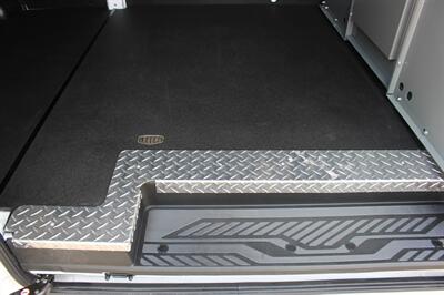 2023 Ford Transit 350 - Photo 18 - Euless, TX 76040