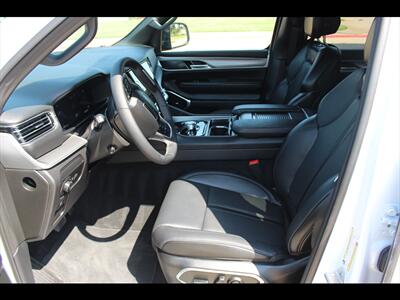 2025 Jeep Wagoneer Series II   - Photo 24 - Euless, TX 76040
