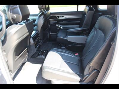2025 Jeep Wagoneer Series II   - Photo 20 - Euless, TX 76040