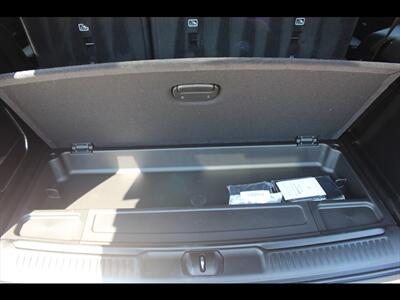 2025 Jeep Wagoneer Series II   - Photo 11 - Euless, TX 76040