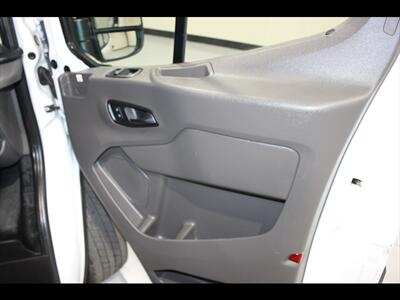 2020 Ford Transit 250   - Photo 14 - Euless, TX 76040
