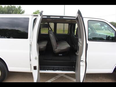 2020 Chevrolet Express LT 3500   - Photo 11 - Euless, TX 76040
