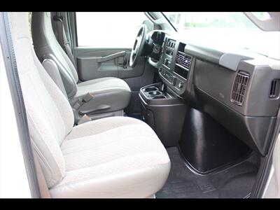 2020 Chevrolet Express LT 3500   - Photo 15 - Euless, TX 76040