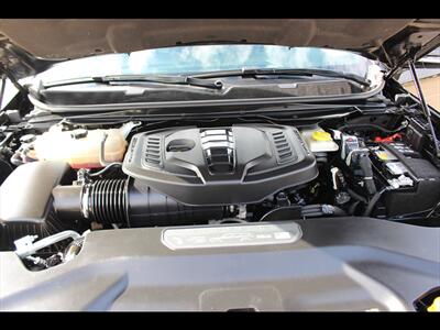 2024 Jeep Wagoneer L Series II   - Photo 37 - Euless, TX 76040