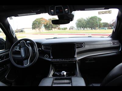 2024 Jeep Wagoneer L Series II   - Photo 17 - Euless, TX 76040
