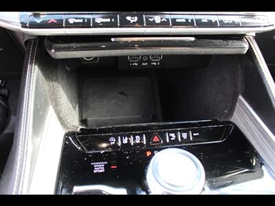 2024 Jeep Wagoneer L Series II   - Photo 27 - Euless, TX 76040