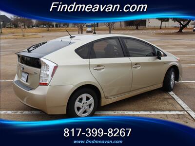 2010 Toyota Prius IV   - Photo 7 - Euless, TX 76040