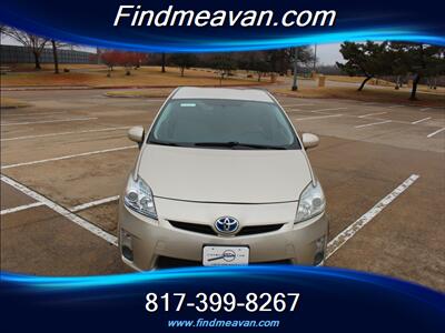 2010 Toyota Prius IV   - Photo 2 - Euless, TX 76040