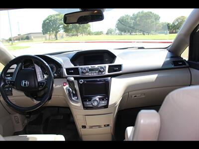 2017 Honda Odyssey EX-L   - Photo 14 - Euless, TX 76040
