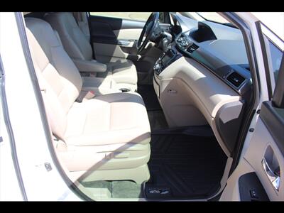 2017 Honda Odyssey EX-L   - Photo 17 - Euless, TX 76040