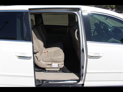 2017 Honda Odyssey EX-L   - Photo 12 - Euless, TX 76040