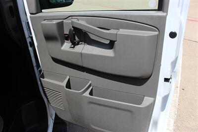 2020 Chevrolet Express LT 3500   - Photo 25 - Euless, TX 76040