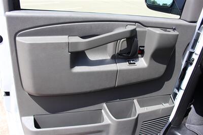 2020 Chevrolet Express LT 3500   - Photo 28 - Euless, TX 76040