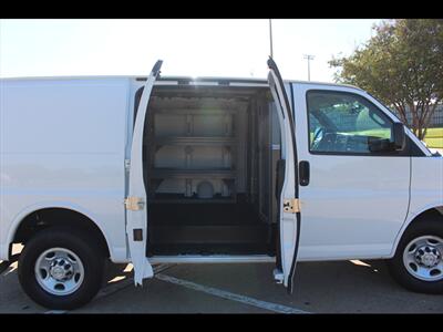 2018 Chevrolet Express 2500   - Photo 12 - Euless, TX 76040