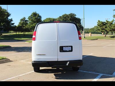 2018 Chevrolet Express 2500   - Photo 4 - Euless, TX 76040