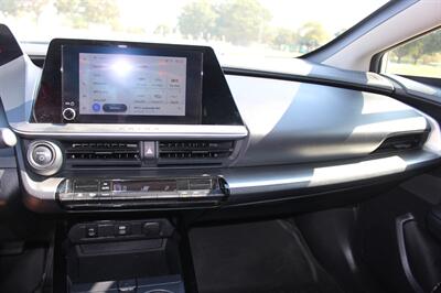 2024 Toyota Prius LE   - Photo 25 - Euless, TX 76040