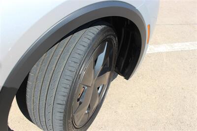 2024 Toyota Prius LE   - Photo 32 - Euless, TX 76040