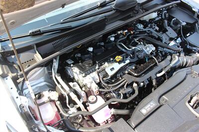 2024 Toyota Prius LE   - Photo 34 - Euless, TX 76040